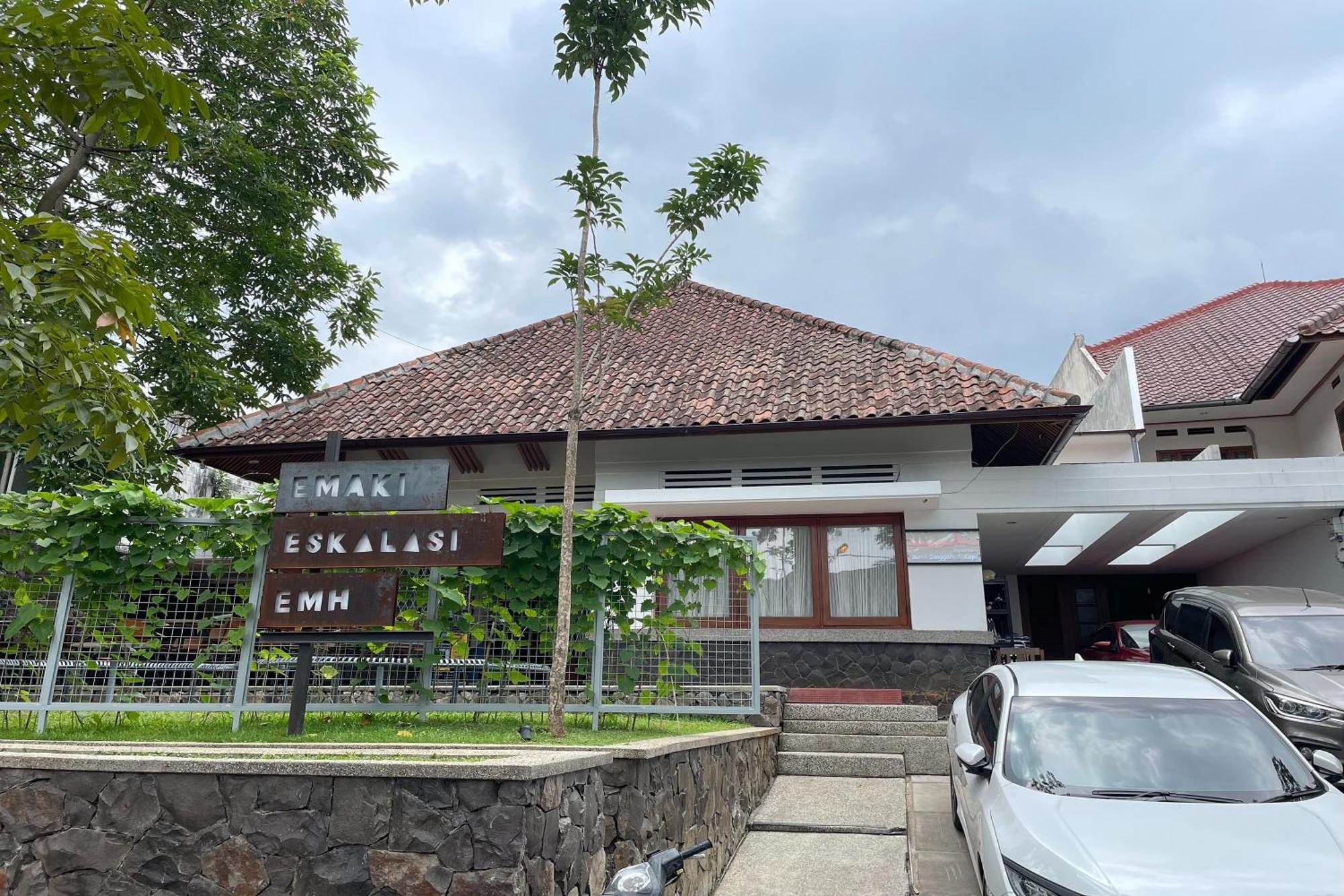 Emaki Bumi Singgah Hotel Bandung Kültér fotó