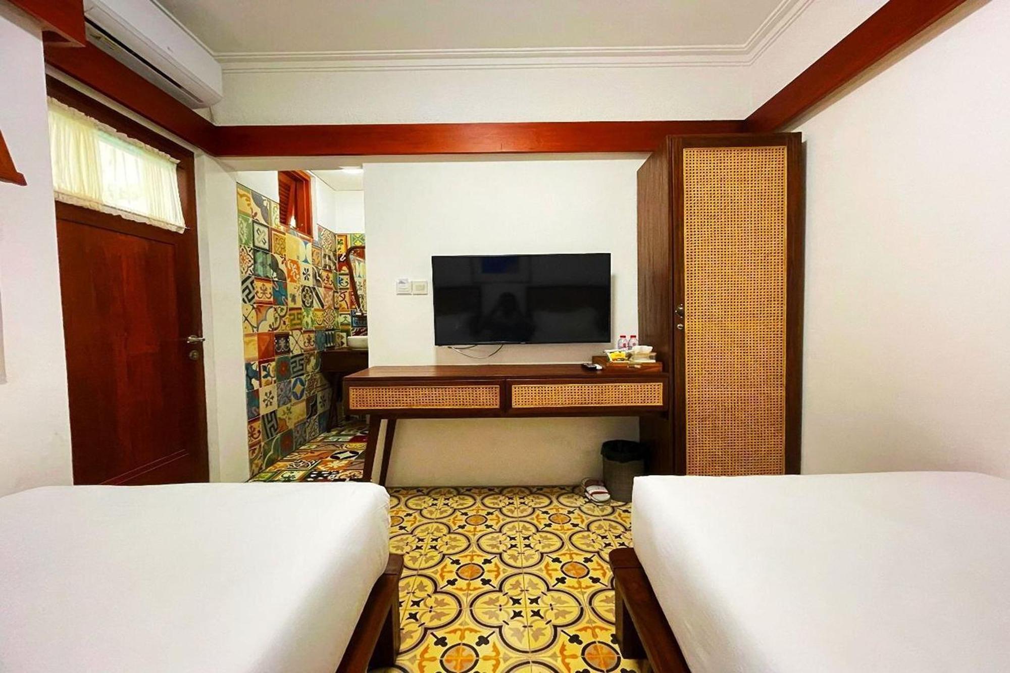 Emaki Bumi Singgah Hotel Bandung Kültér fotó